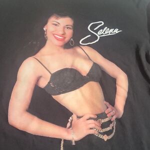 Selena Graphic Black T-Shirt
